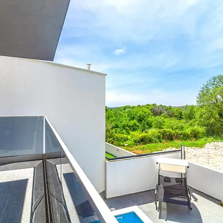 Apartman Modern Private Family *